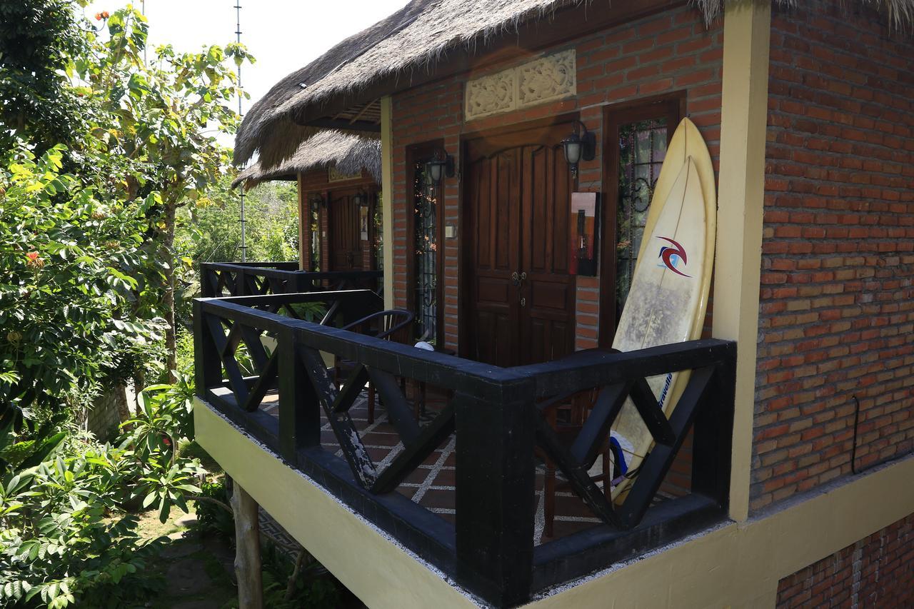 Satria Bungalow Улувату Экстерьер фото